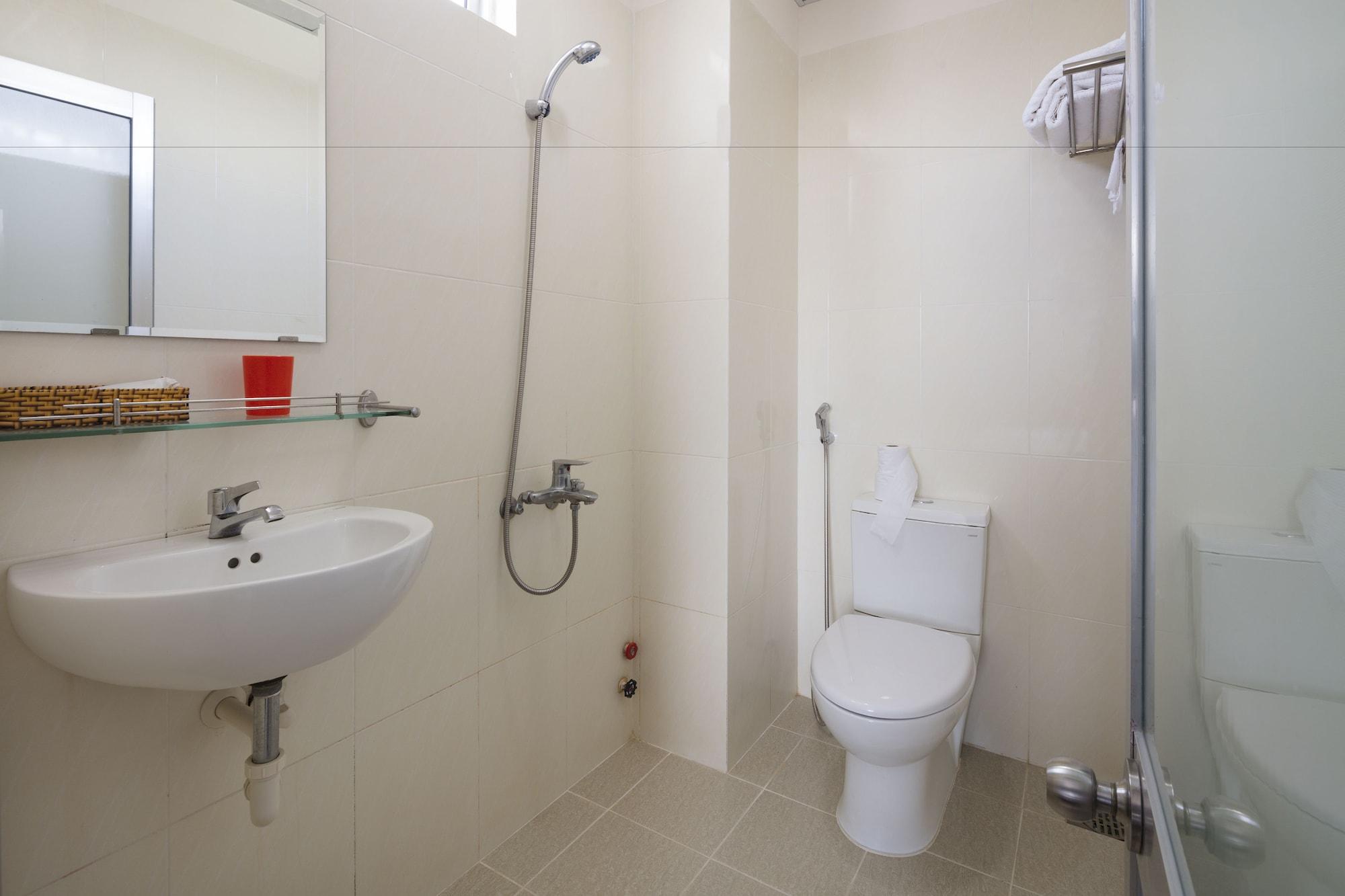 Oressund Hotel Nha Trang Kültér fotó