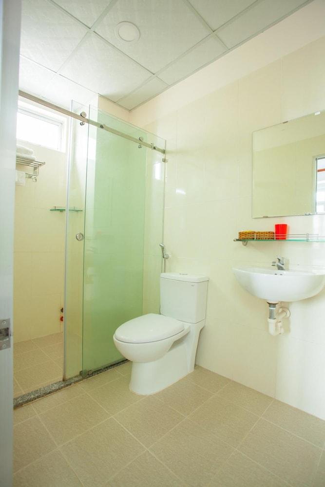 Oressund Hotel Nha Trang Kültér fotó